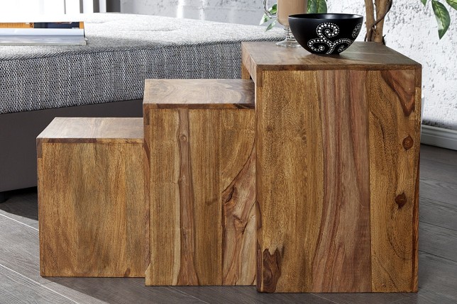 Table d'appoint gigogne en bois massif