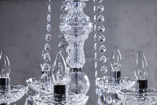Lustre original à 15 bougies coloris transparent