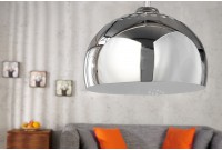 Lampe suspendue design boule en acier chromé