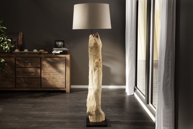 Lampadaire en bois flotté coloris beige