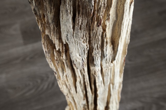 Lampadaire design en bois flotté coloris noir