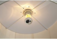 Lampadaire extensible design arc coloris blanc