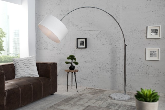 Lampadaire extensible design arc en lin blanc