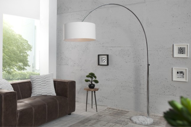 Lampadaire extensible design arc en lin blanc