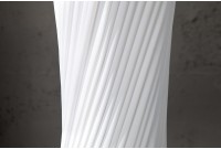 Lampadaire ovale de 180cm en latex plissé blanc