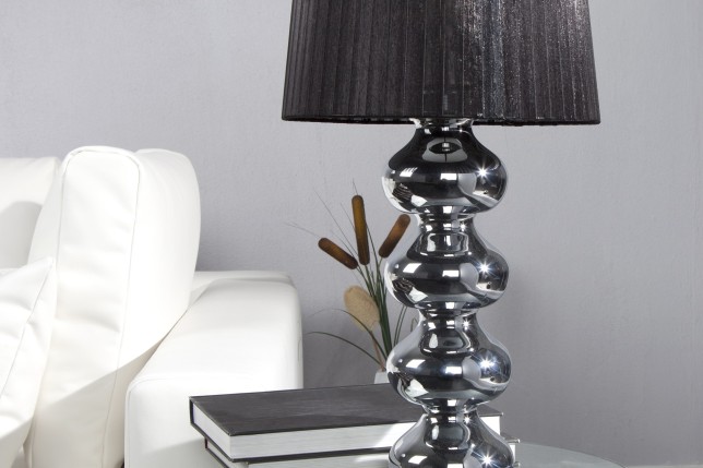 Lampe en acier chromé de 70 cm avec abat-jour noir