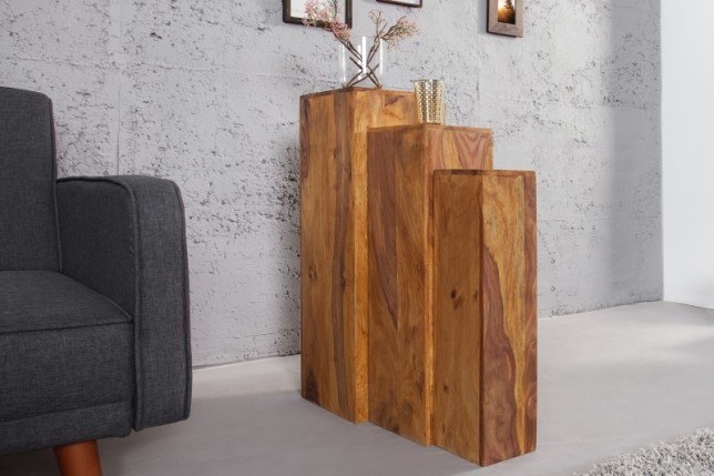 Colonnes décoratives de couleur naturelle en bois massif de sheesham