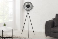 Lampadaire moderne en acier inoxydable et en aluminium coloris noir et argenté