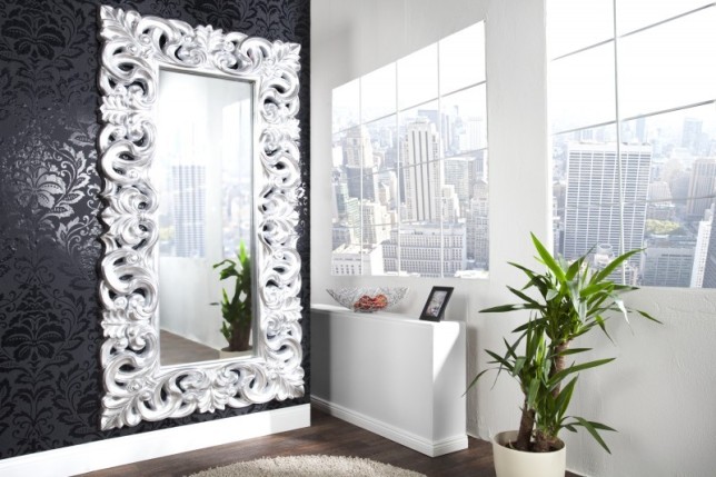 Miroir mural style baroque en polyrésine argenté