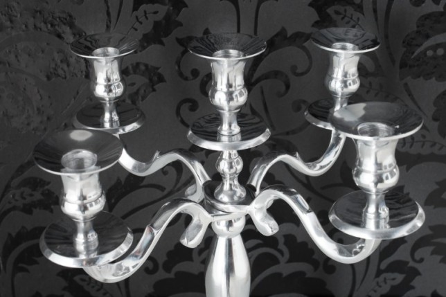 Chandelier style broque 5 branches en aluminium argenté