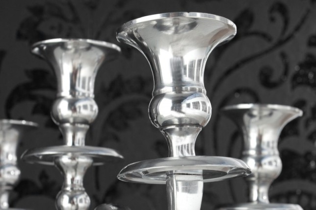 Chandelier style broque 5 branches en aluminium argenté
