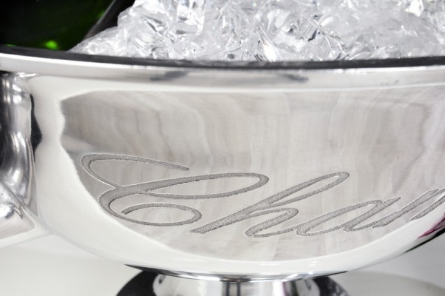 Vasque décorative pour champagne/glace en aluminium argenté