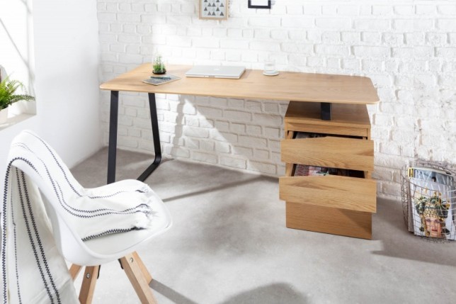 Bureau Asymétrique Industriel en Chêne et Métal