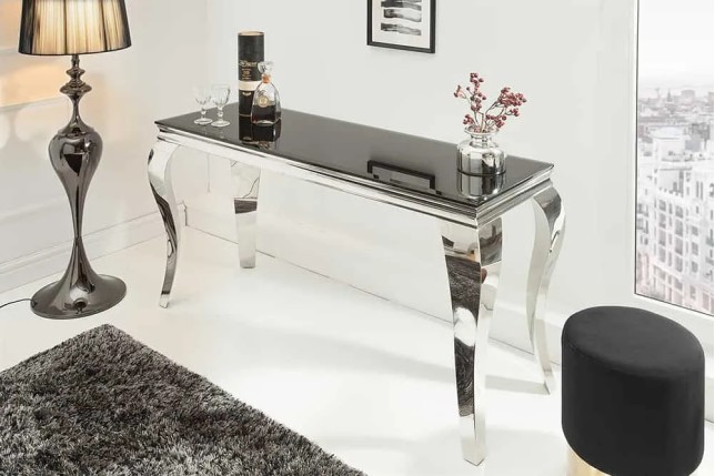 Console élégante MODERN BAROCK 145cm verre opale noir pieds en acier inoxydable