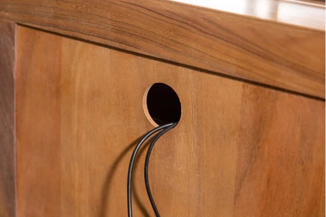 Meuble TV en bois massif d’acacia 160 cm – Design miel et noir avec rangements élégants