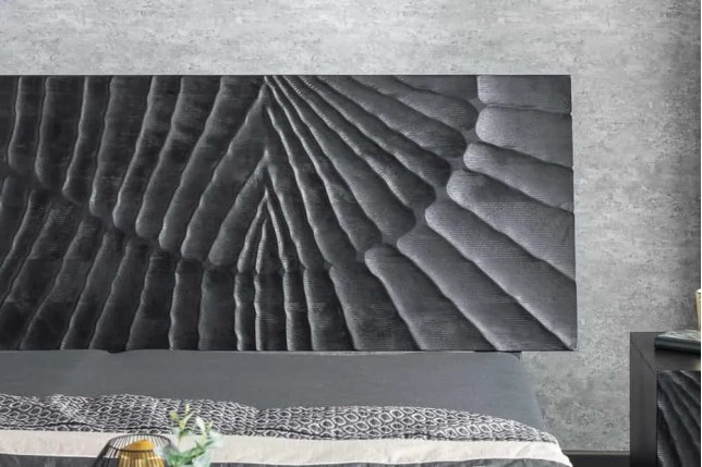 Lit double massif en bois de manguier noir 180 x 200 cm – Design sculpté artisanal et robuste