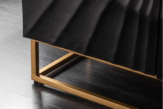 Buffet SCORPION 140 cm – Bois massif de manguier noir, sculpté à la main, piètement doré