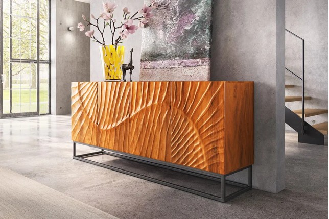 Buffet SCORPION 180 cm – Bois massif de manguier brun sculpté à la main, piètement noir