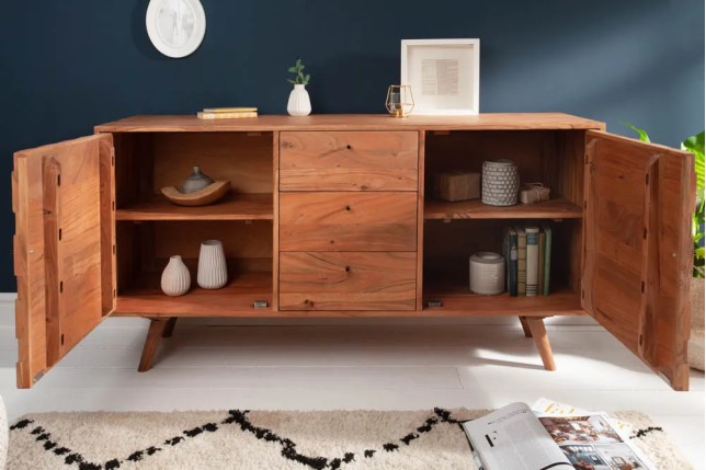 Sideboard en bois massif d’acacia MYSTIC salon – 145 cm, finition naturelle avec design 3D et rangements spacieux