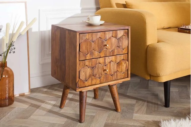 Table d’appoint / chevet en bois massif Sheesham MYSTIC LIVING – 60 cm, finition stone avec surface 3D artisanale