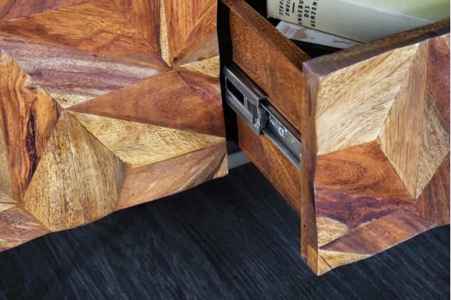 Meuble TV en bois massif Sheesham 160 cm – Design 3D artisanal & pieds doré mat