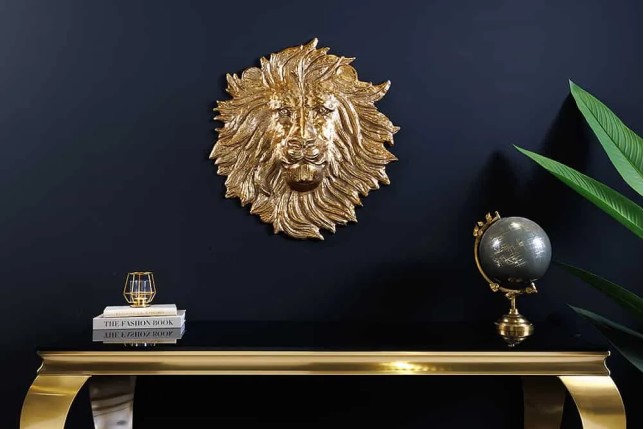 Décoration murale WILDLIFE LION 35 cm – Sculpture tête de lion dorée en métal, handmade