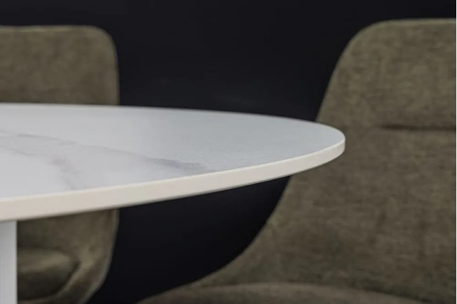 Table ronde en céramique blanche UNIQUE 120 cm – Design marbre & pied colonne élégant