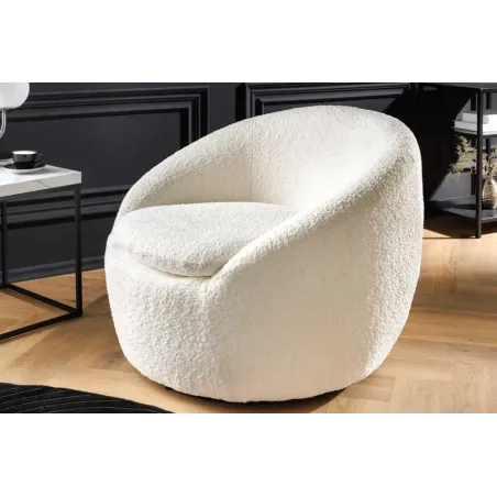 Fauteuil design ALPINE blanc – Fauteuil pivotant 360° en tissu bouclé avec accoudoirs