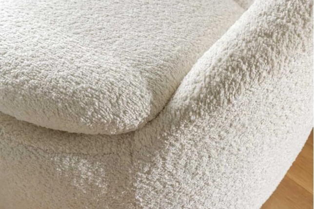 Fauteuil design ALPINE blanc – Fauteuil pivotant 360° en tissu bouclé avec accoudoirs