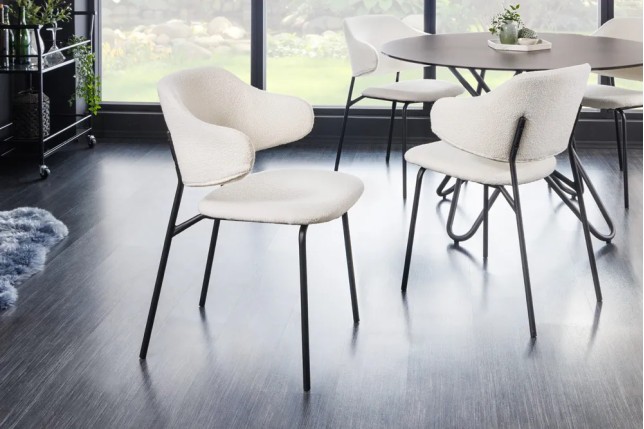 Chaise design VOGUE – Revêtement bouclé blanc & pieds noirs | Élégance moderne & confort