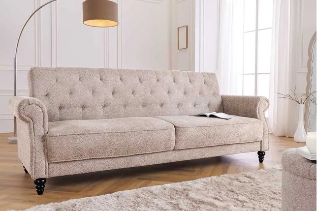 Canapé 3 places MAISON BELLE AFFAIRE – Style Chesterfield en bouclé greige, avec fonction lit et dossier inclinable
