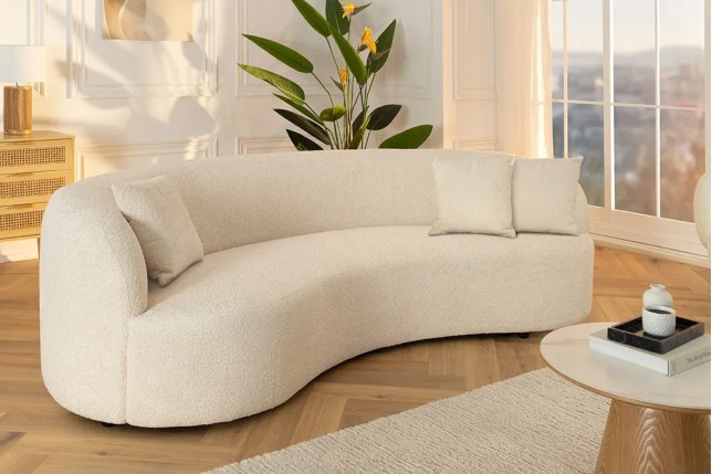 Canapé 3 places ATELIER – 230 cm – Tissu bouclé beige, coussins inclus, design moderne