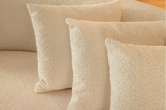 Canapé 3 places ATELIER – 230 cm – Tissu bouclé beige, coussins inclus, design moderne