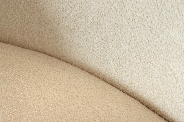 Canapé 3 places ATELIER – 230 cm – Tissu bouclé beige, coussins inclus, design moderne