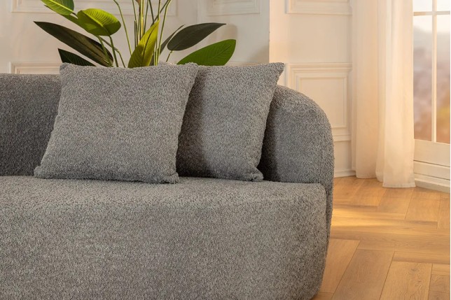 Canapé 3 places ATELIER – 230 cm – Tissu bouclé gris avec coussins inclus, design contemporain