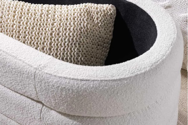 Banc de rangement VOGUE 115 cm en tissu bouclé blanc crème – Assise confortable et design avec coffre intégré