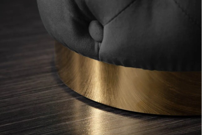 Pouf design baroque moderne – Velours noir & socle doré – 40 cm