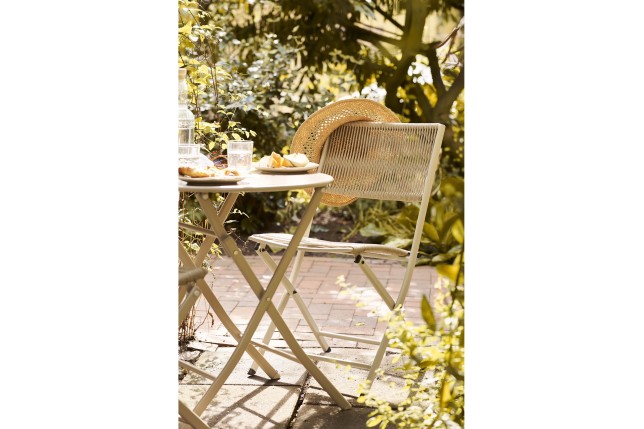 Arcas Bistro Set