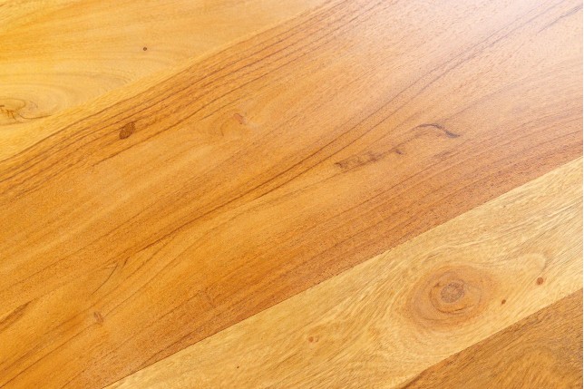 Table Basse Bois Massif ORGANIC LIVING 90cm Acacia Miel | Elsines