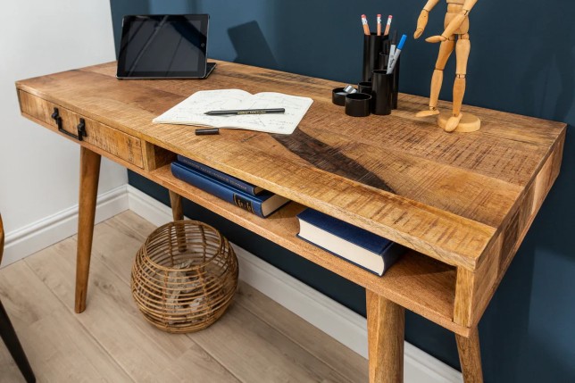 Bureau de 120cm en bois massif coloris naturel | Elsines