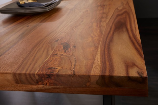 Table à manger IRON CRAFT 140cm Sheesham massif - Pieds U métal