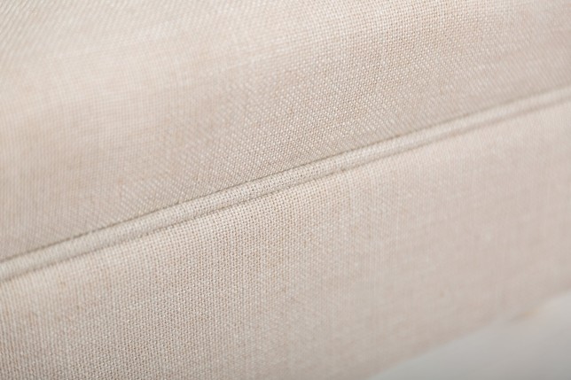 Banc SCARLETT 90cm tissu lin beige - Pieds bois massif