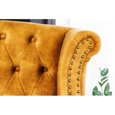 Fauteuil Wing Chesterfield velours moutarde vintage