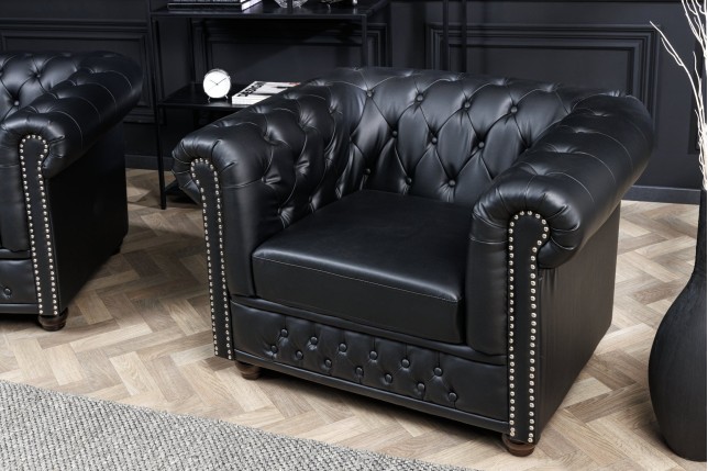 Fauteuil Chesterfield cuir synthétique noir vieilli