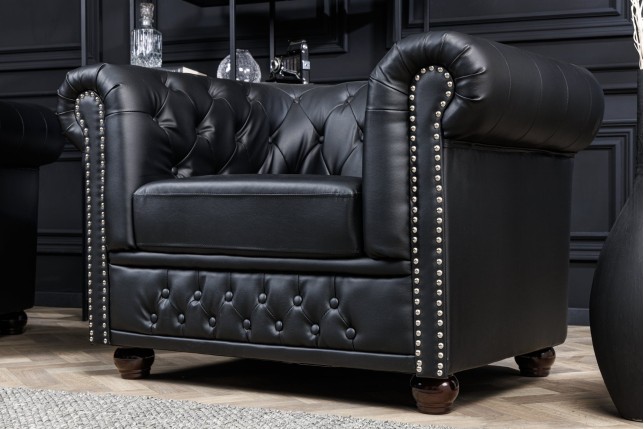 Fauteuil Chesterfield cuir synthétique noir vieilli