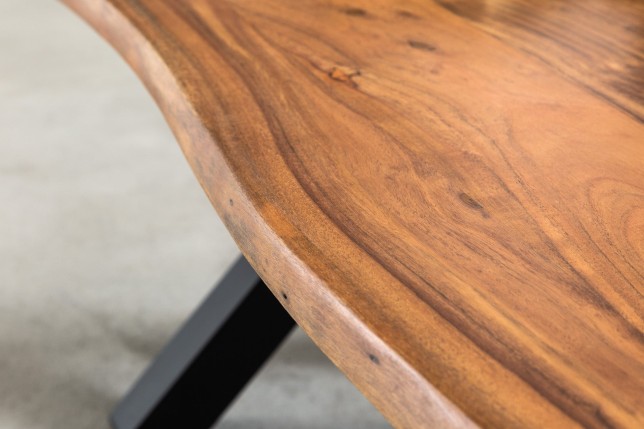 Table basse MAMMUT 120cm acacia massif finition miel