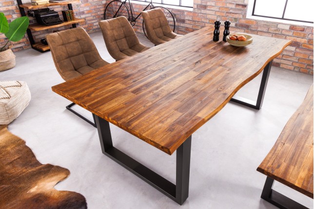 Table à manger GENESIS 160cm acacia massif brun