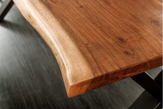 Table à manger MAMMUT 180cm Acacia Massif Pieds X Noir