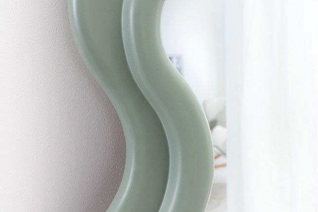 Miroir mural CURVY 160cm vert sauge design