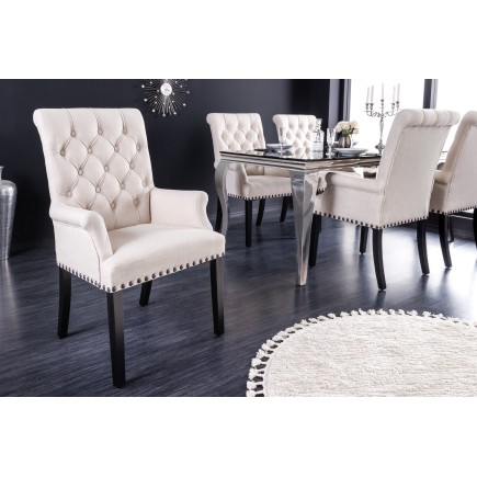 Chaise CASTLE beige chesterfield accoudoirs pieds noirs